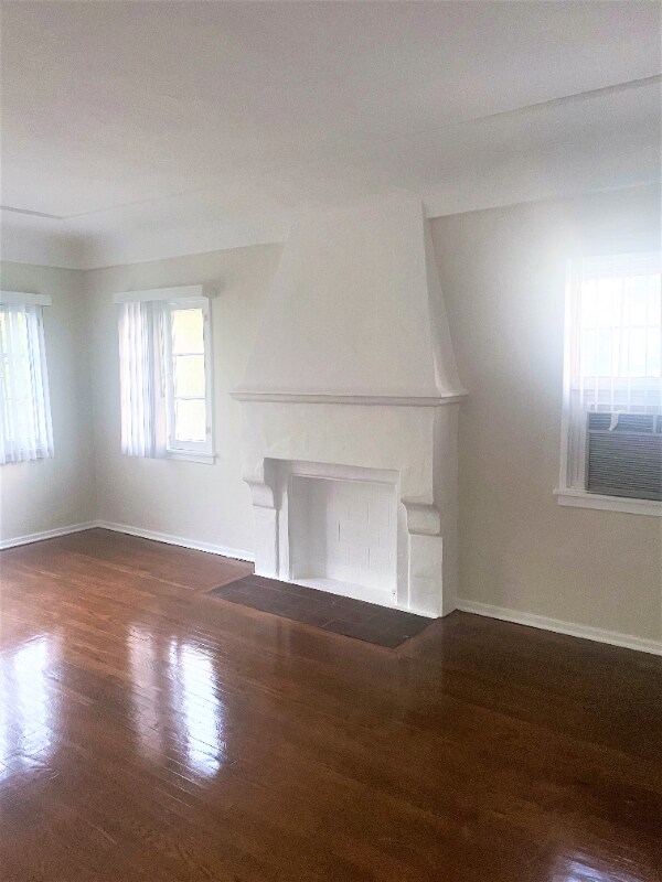 Building Photo - 141 N Bonnie Ave