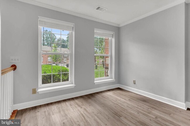 Building Photo - 3829 Chesterwood Dr