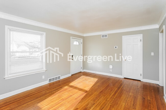 Building Photo - 4854 N 73rd St