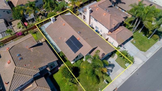 Building Photo - 1128 Calle Florecita