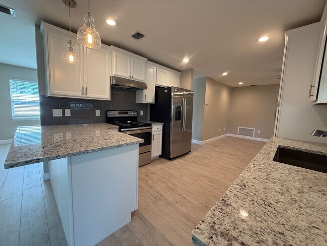 Building Photo - 2919 Autumnwood Trail