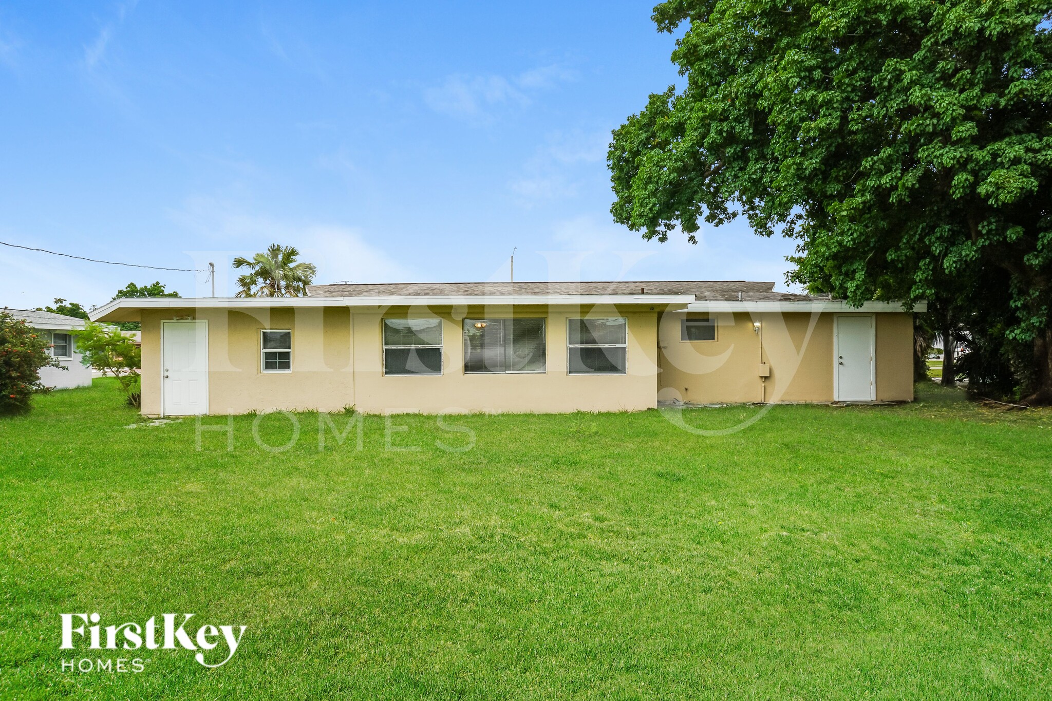 Building Photo - 3567 Harbor Blvd