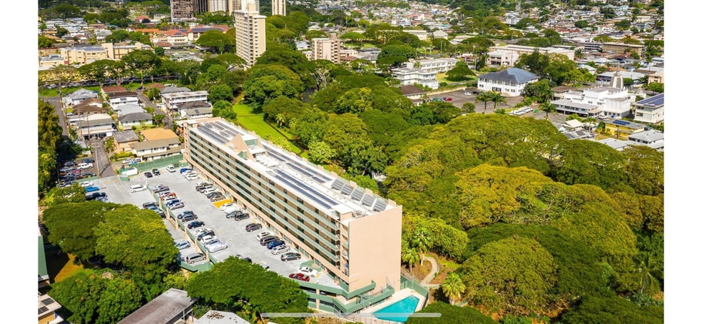 Building Photo - 1720 Huna St