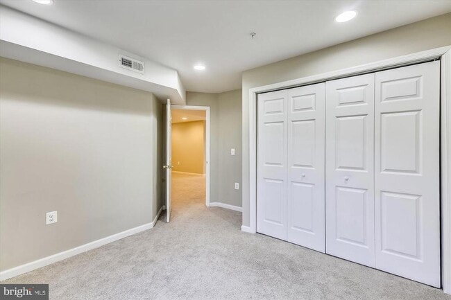 Building Photo - 1004 Gaither Rd