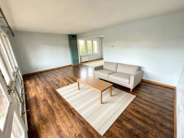 Building Photo - 3158 W 93rd St