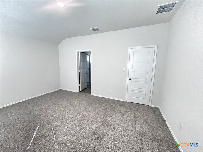 Building Photo - 1644 Layne Lp
