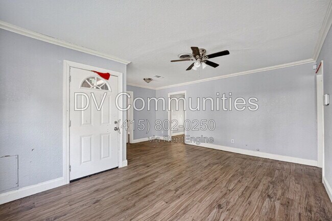 Building Photo - 3315 Bond St