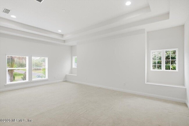 Building Photo - 743 E Dorchester Dr