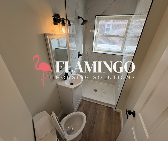 Building Photo - 108 Macready Ave