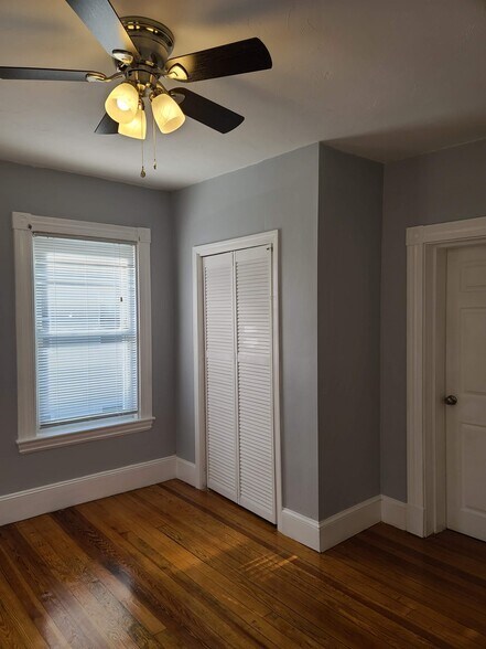 Building Photo - 194 Howard St