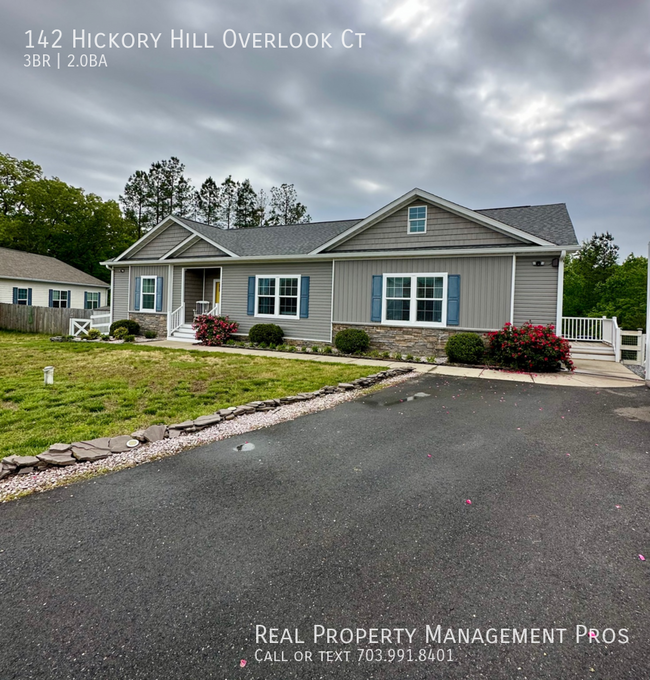 Building Photo - One Level Solar Powered Home in Fredericks...