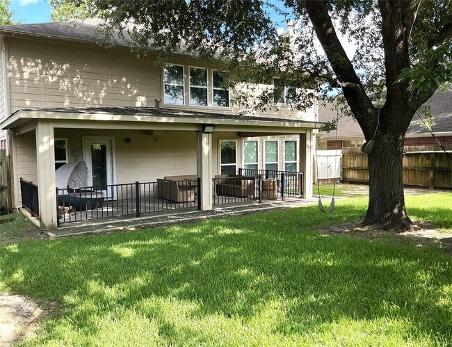 Building Photo - 17110 Fairway Glen Ct