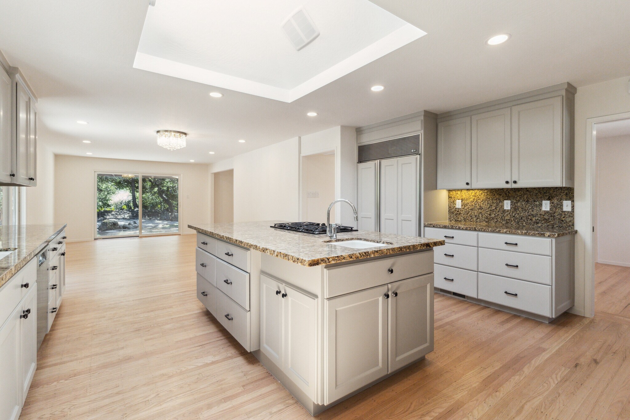 Building Photo - 26530 Conejo Ct