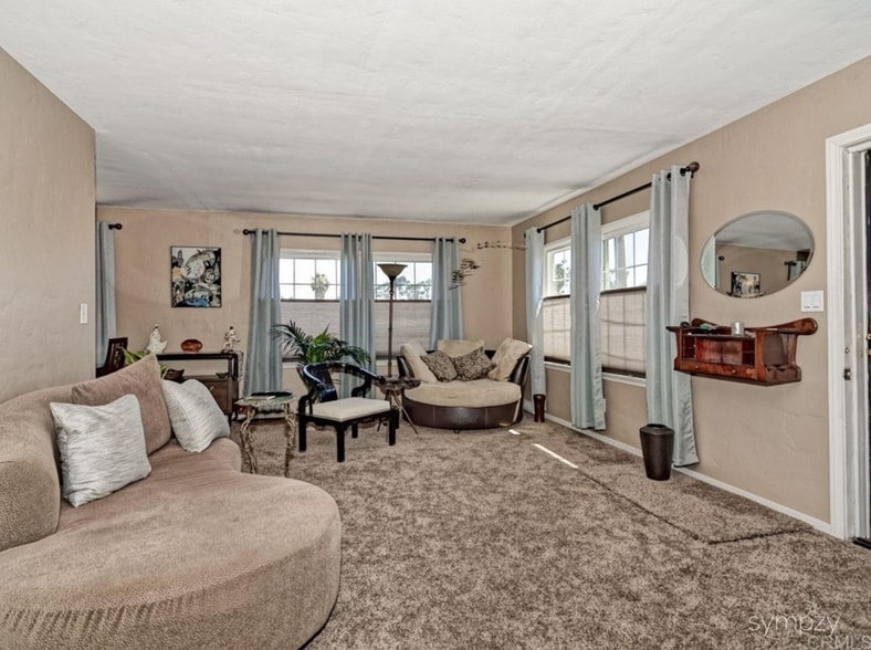 Living Room - 504 S 46th St