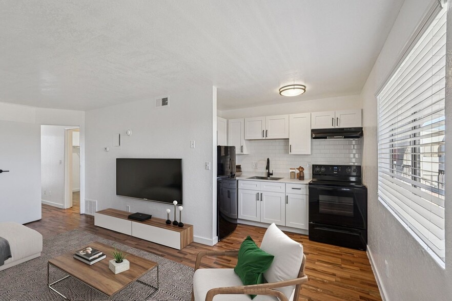 Interior Photo - The Tallows at Peoria