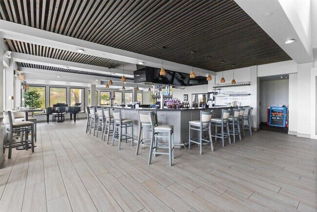 Building Photo - 503 Southstar Dr