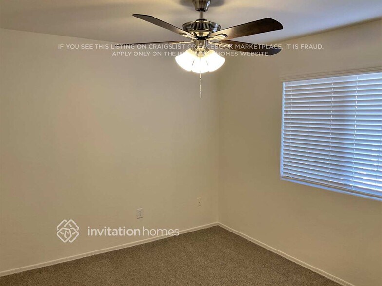 Building Photo - 526 W Princeton Ave