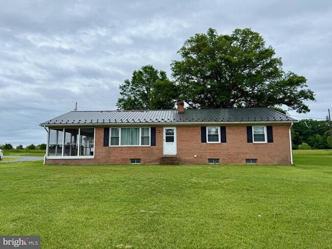 Primary Photo - 20609 Point Lookout Rd