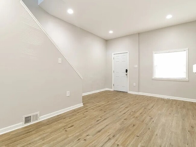 Building Photo - 2030 W Atlantic St