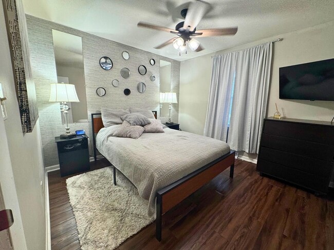 Building Photo - 1205 Carter Rd