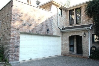 Building Photo - 2514 Nantucket Dr