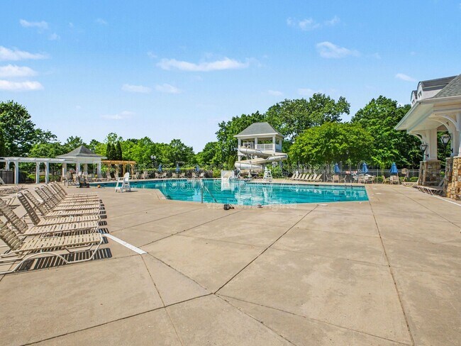 Building Photo - 8742 Whitehawk Hill Rd