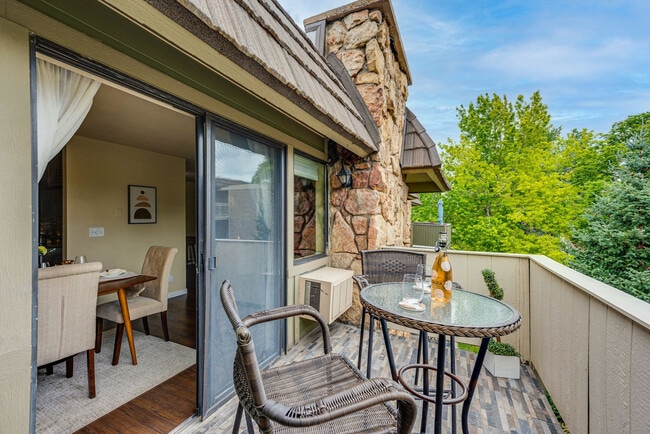 Building Photo - 3315 Chisholm Trail