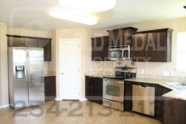 Building Photo - Beautiful 3-Bed, 2-bath Home in Killeen! -...