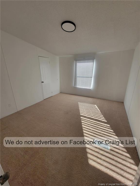 Building Photo - 910 Blue Rd