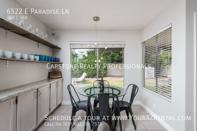 Building Photo - 6522 E Paradise Ln