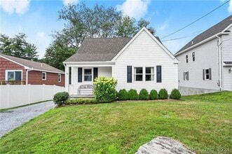 Building Photo - 54 Dunn Ave