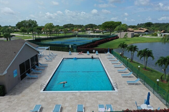 Building Photo - 9497 Boca Gardens Pkwy