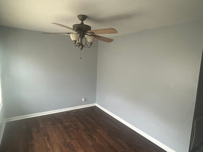 Building Photo - Wall Street