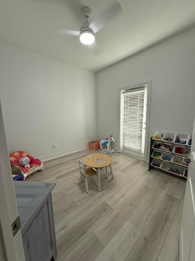 Building Photo - 56 Sabal Ct