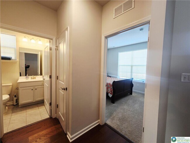 Building Photo - 8142 Century Blvd