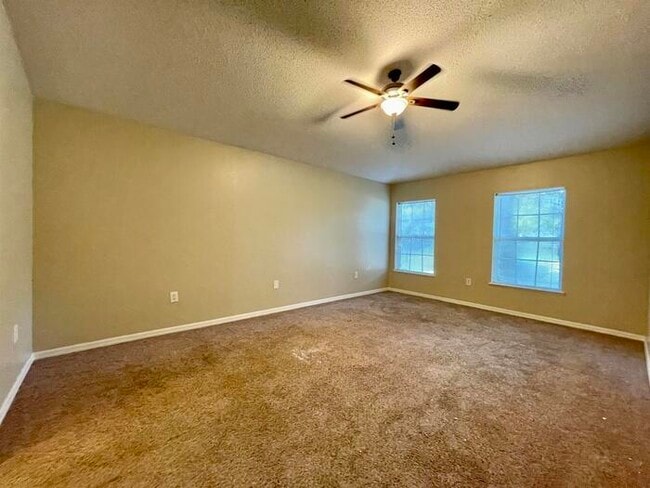 Building Photo - 1129 Sea Eagle Ave