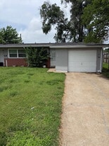 Building Photo - 671 Southwell Ln