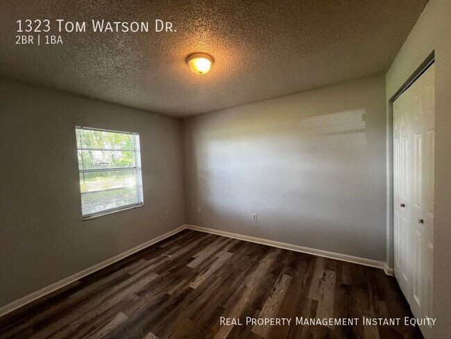 Building Photo - 1323 Tom Watson Rd