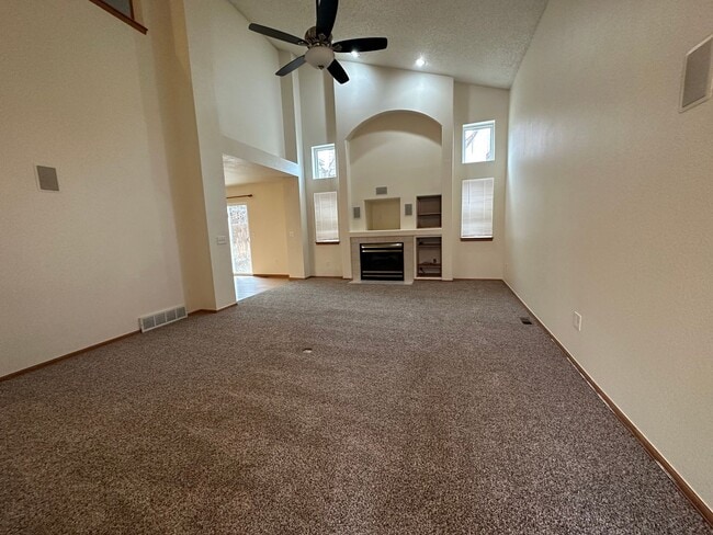 Building Photo - Coming Soon! Updated 4 Bedroom in Stetson ...