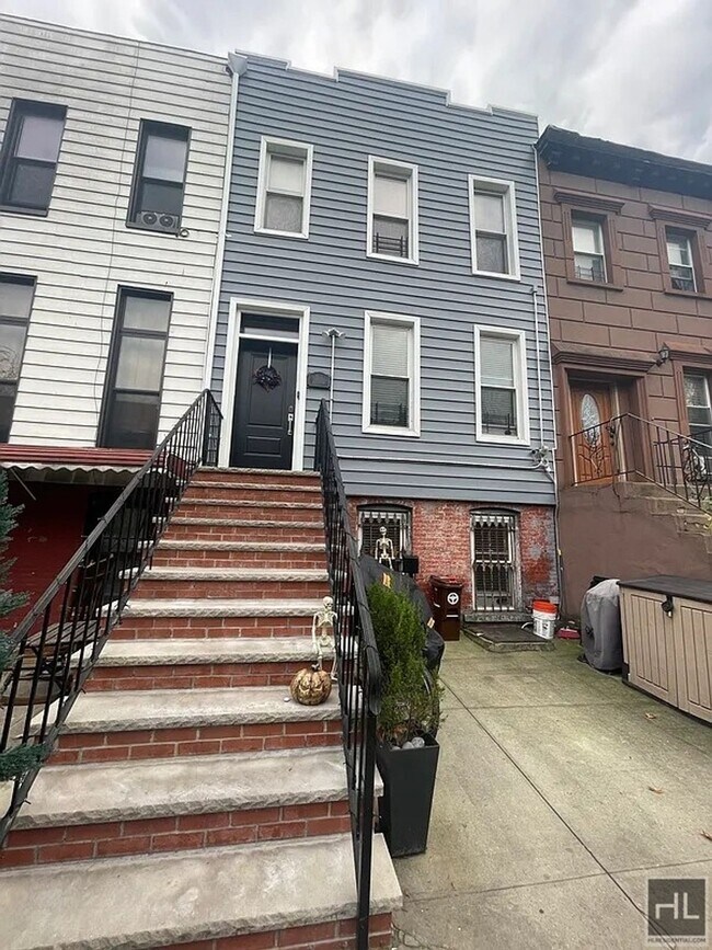 Building Photo - QUINCY STREET