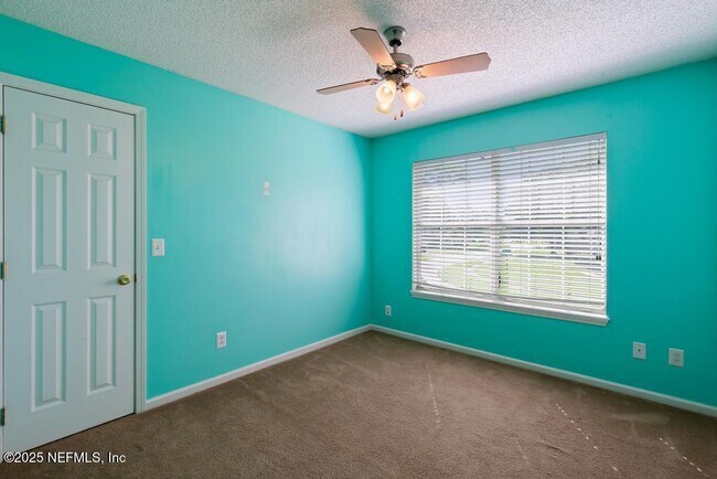 Building Photo - 13480 Gallant Fox Cir W