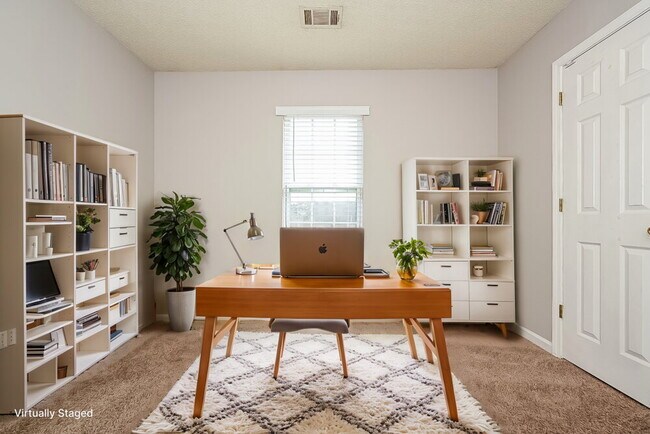 Building Photo - 3709 Hudson Ct