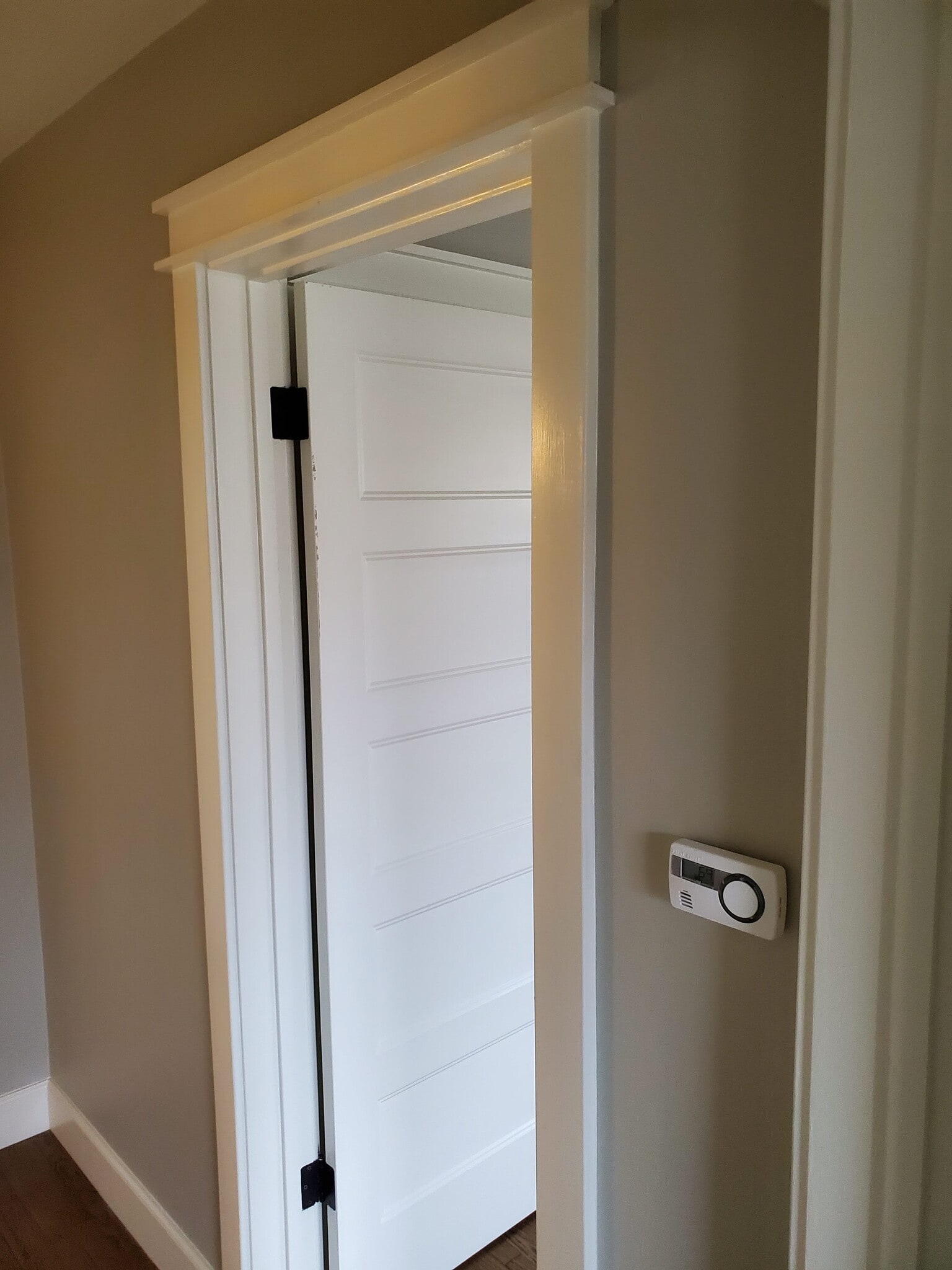 door into bedroom4 - 8608 Harrison Way