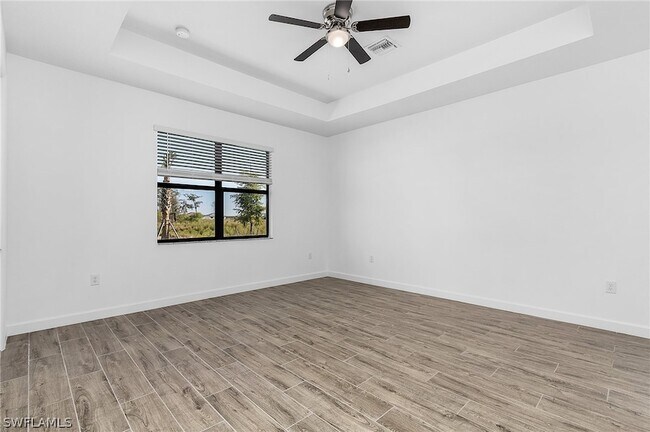 Building Photo - 18312 Ridgeline Dr