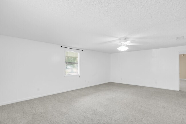 Building Photo - 2222 Bacon Park Dr