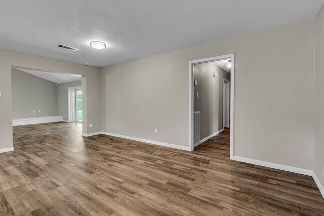 Building Photo - 3937 Tumbleweed Ln