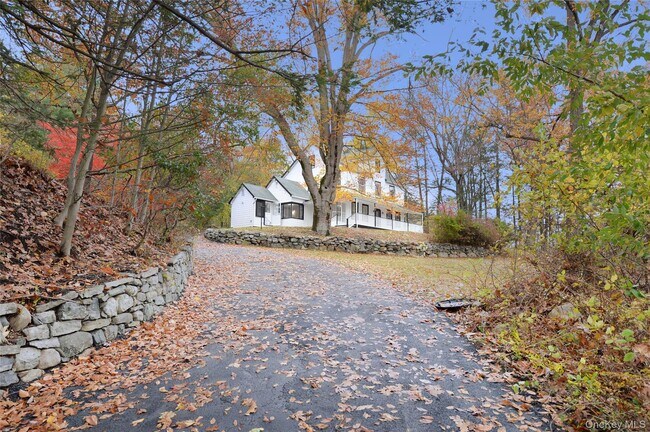 Building Photo - 19 Johnsontown Rd