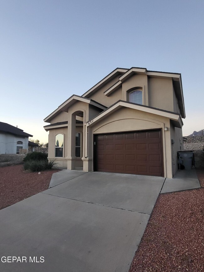 Building Photo - 657 Pete Payan Dr