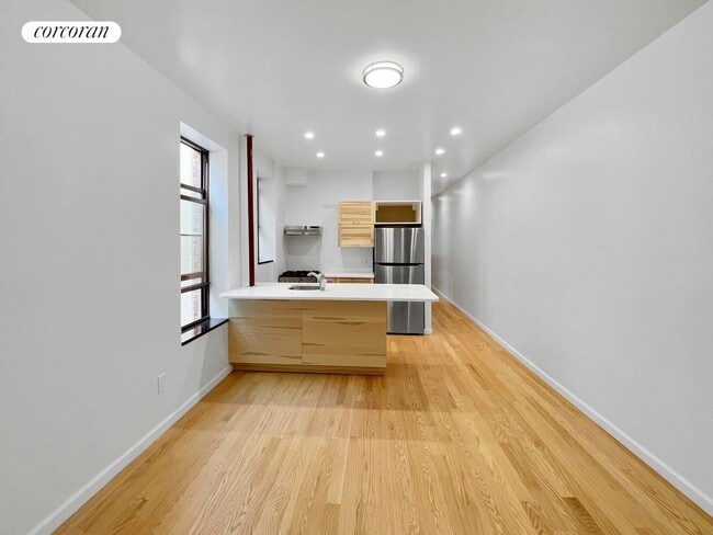 Building Photo - 503 W 148th St