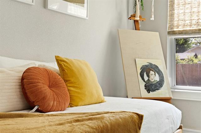 Building Photo - 407 S Marlborough Ave